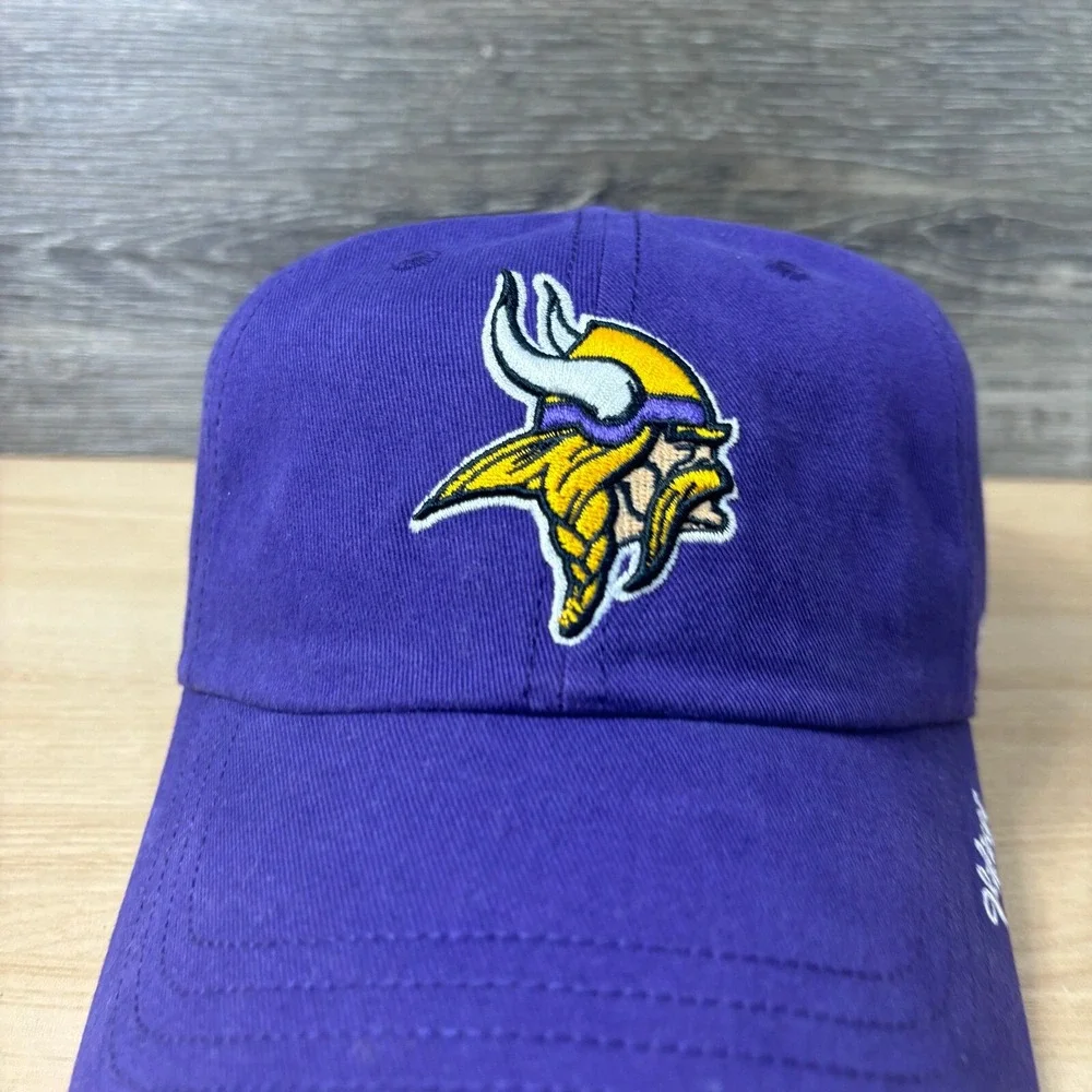 Minnesota‎ Vikings Hat Cap Strap Back Womens Purple NFL Football '47 Adjustable